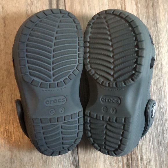 Toddler Crocs - Picture 4 of 4
